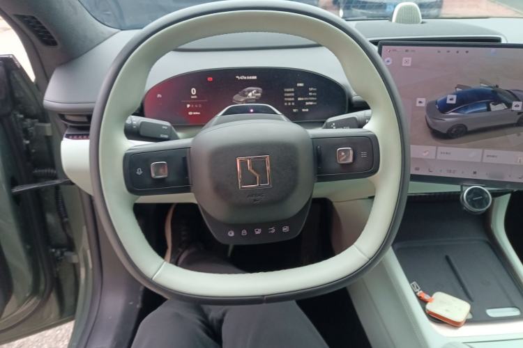 Used Zeekr 007 2025 Four-Wheel Drive Intelligent Driving Version 75 kWh Steering Wheel
