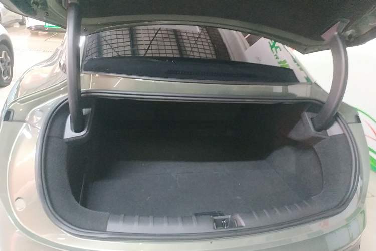 Used Zeekr 007 2025 Rear-Drive Intelligent Driving Version 75 kWh Trunk