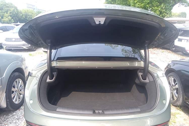 Used Zeekr 007 2025 Long-Range Rear-Wheel-Drive Intelligent Driving Version 100 kWh Trunk