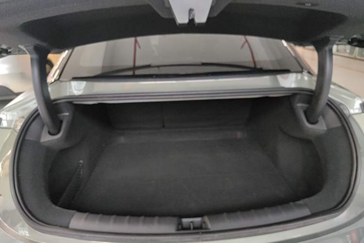 Used Zeekr 007 2025 Long-Range Rear-Wheel-Drive Intelligent Driving Version 100 kWh Trunk