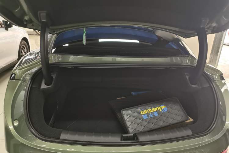Used Zeekr 007 2025 Long-Range All-Wheel-Drive Intelligent Driving Version 100 kWh Trunk