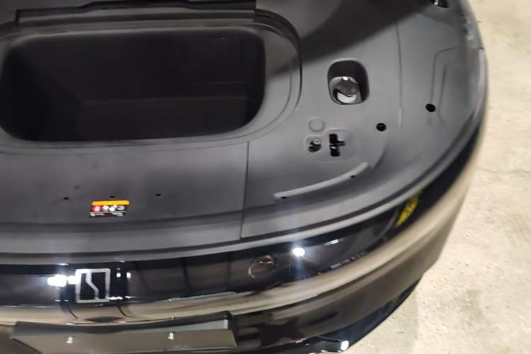 Used Zeekr 007 2025 Long-Range Rear-Wheel-Drive Intelligent Driving Version 100 kWh Engine Bay Left