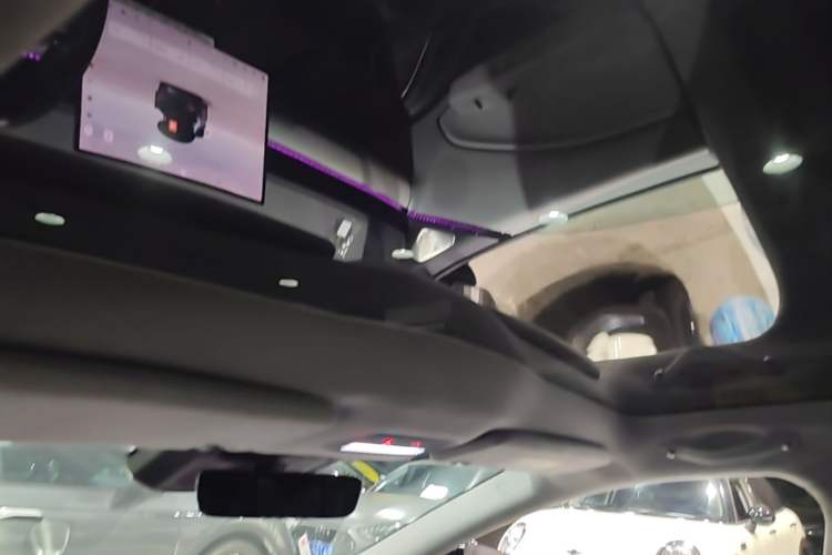 Used Zeekr 007 2025 Long-Range Rear-Wheel-Drive Intelligent Driving Version 100 kWh Headliner
