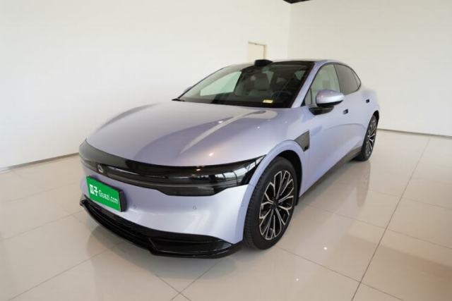 Używany Zeekr 007 2025 Four-Wheel Drive Intelligent Driving Version 75 kWh
