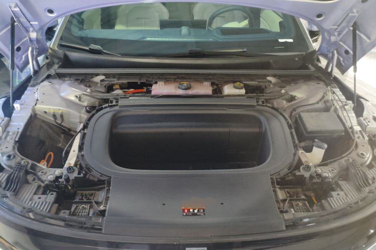 Used Zeekr 007 2025 Four-Wheel Drive Intelligent Driving Version 75 kWh Engine Bay
