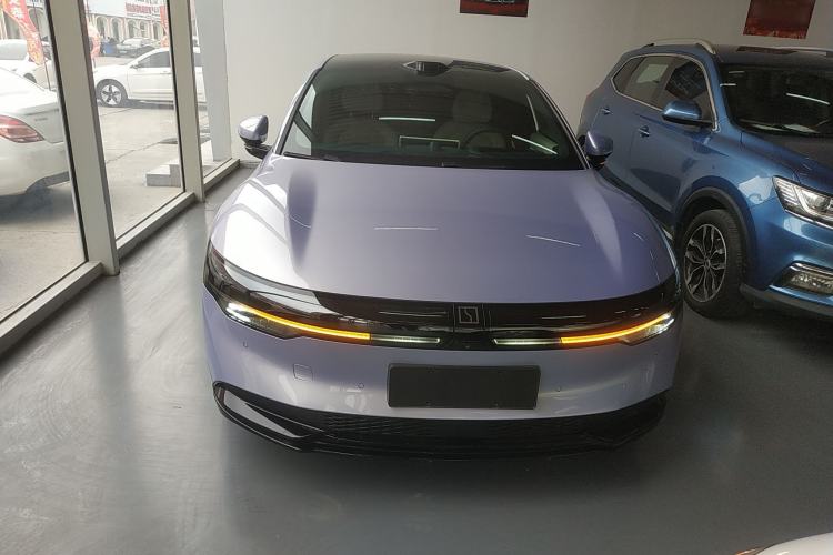 Used Zeekr 007 2025 Rear-Drive Intelligent Driving Version 75 kWh Exterior 1