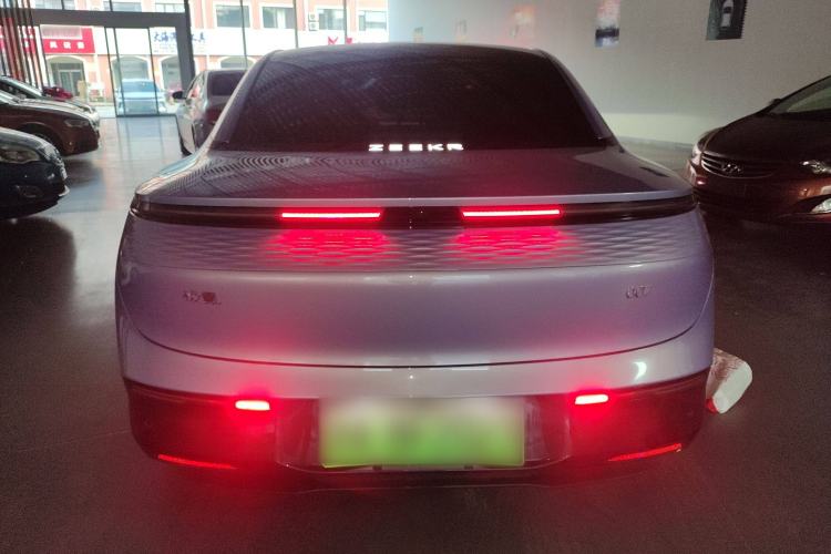 Used Zeekr 007 2025 Rear-Drive Intelligent Driving Version 75 kWh Exterior 4