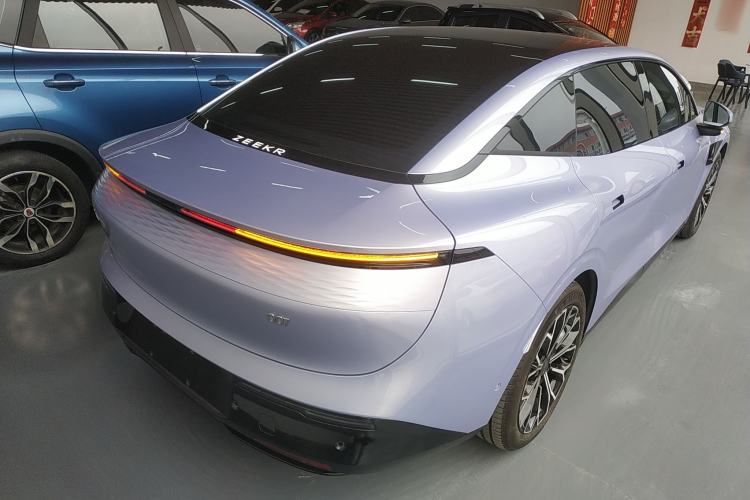 Used Zeekr 007 2025 Rear-Drive Intelligent Driving Version 75 kWh Exterior 5