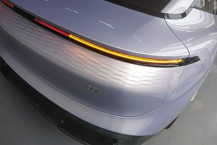 Used Zeekr 007 2025 Rear-Drive Intelligent Driving Version 75 kWh Exterior 6