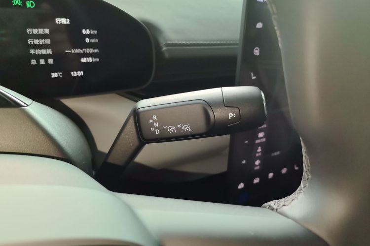 Used Zeekr 007 2025 Rear-Drive Intelligent Driving Version 75 kWh Gear Lever