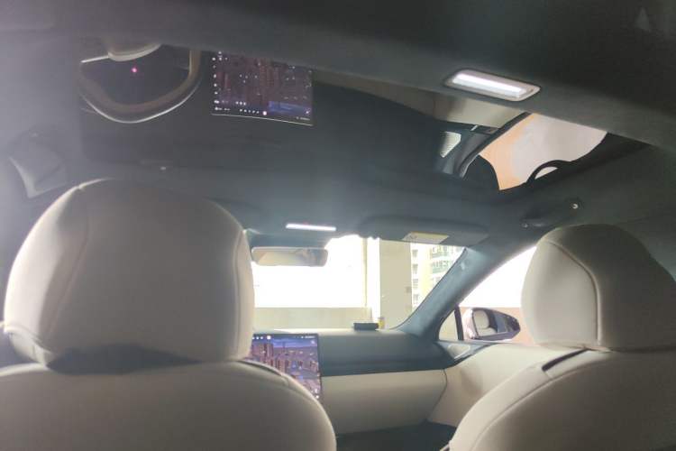 Used Zeekr 007 2025 Rear-Drive Intelligent Driving Version 75 kWh Headliner