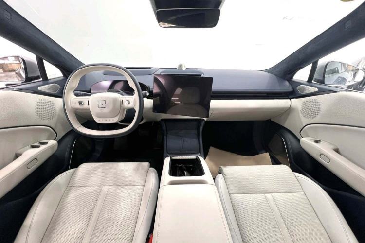Used Zeekr 007 2025 Four-Wheel Drive Intelligent Driving Version 75 kWh Interior 2