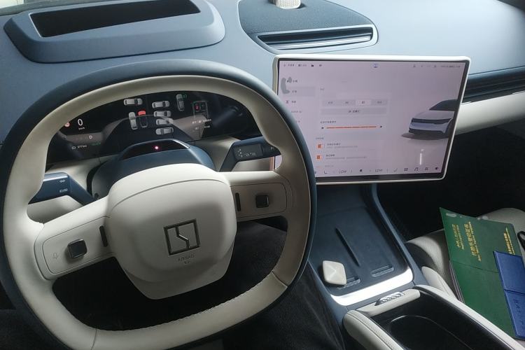Used Zeekr 007 2025 Rear-Drive Intelligent Driving Version 75 kWh Interior 2