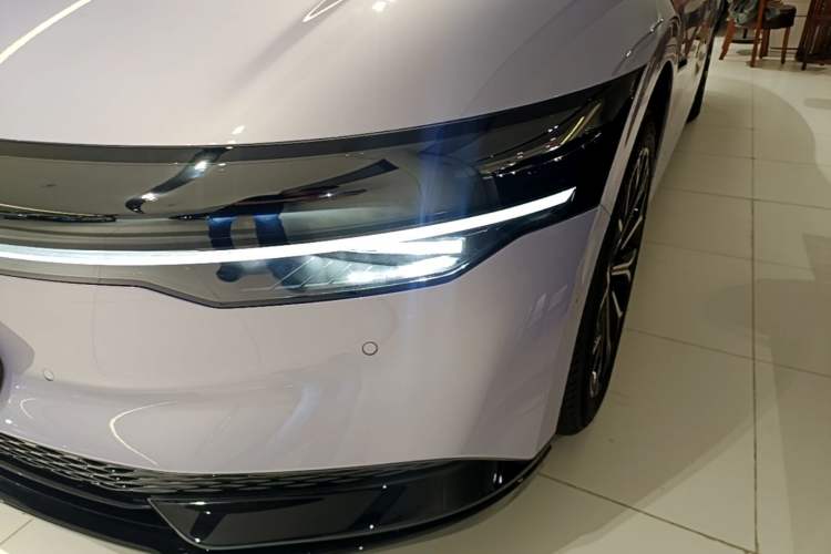 Used Zeekr 007 2025 Rear-Drive Intelligent Driving Version 75 kWh Left Front Headlight