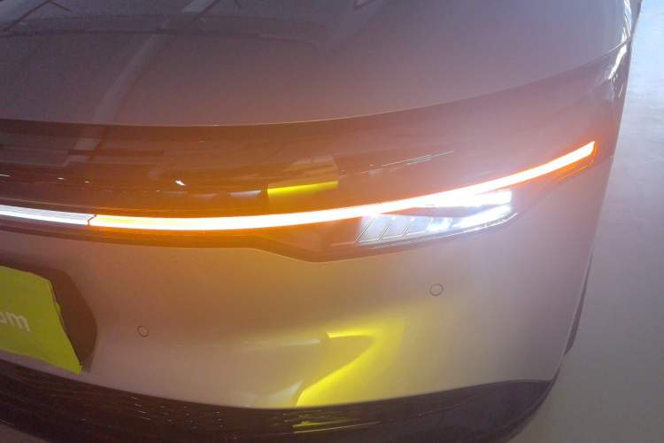 Used Zeekr 007 2025 Long-Range Rear-Wheel-Drive Intelligent Driving Version 100 kWh Left Front Headlight