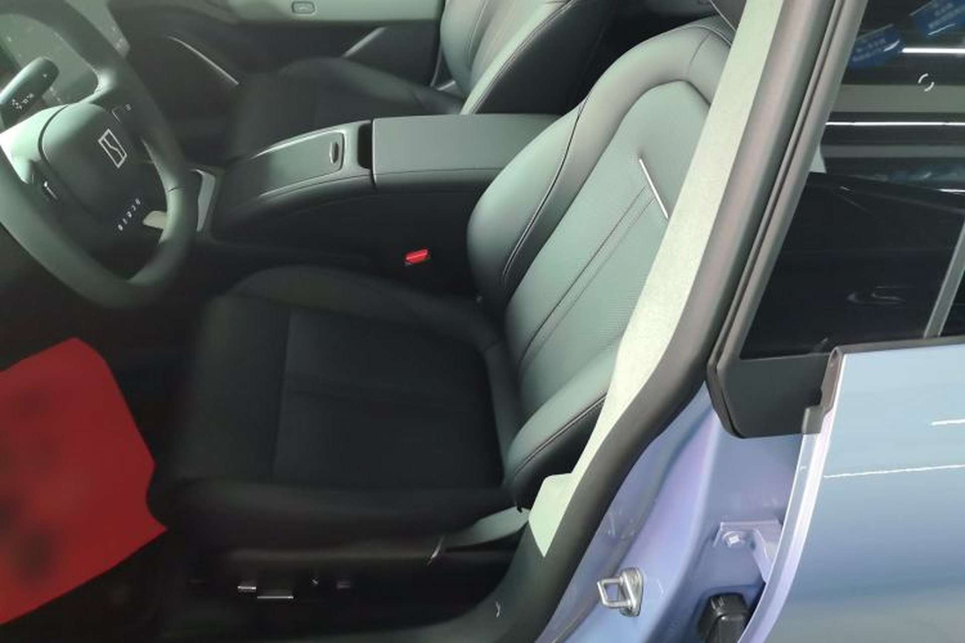 Used Zeekr 007 2025 Rear-Drive Intelligent Driving Version 75 kWh Left Front Seat
