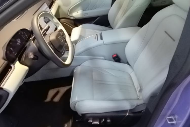 Used Zeekr 007 2025 Four-Wheel Drive Intelligent Driving Version 75 kWh Left Front Seat