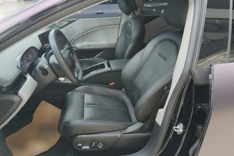 Used Zeekr 007 2025 Rear-Drive Intelligent Driving Version 75 kWh Left Front Seat