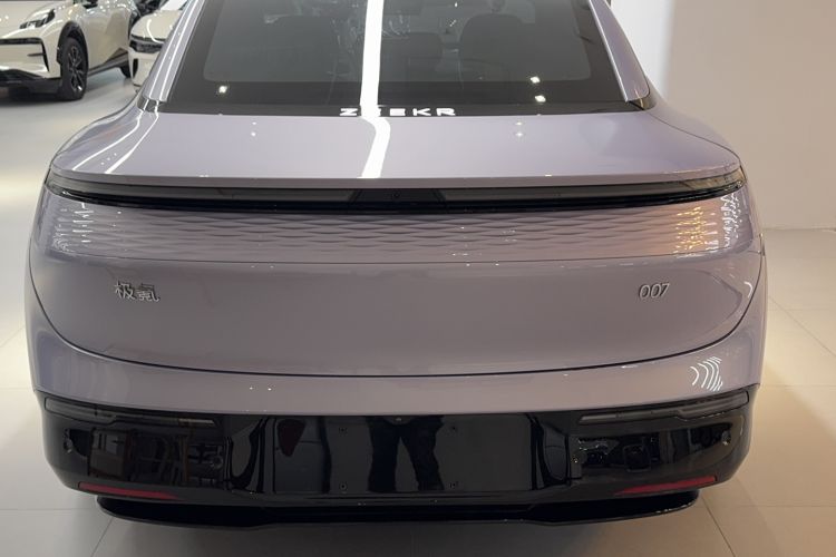 Used Zeekr 007 2025 Four-Wheel Drive Intelligent Driving Version 75 kWh Rear