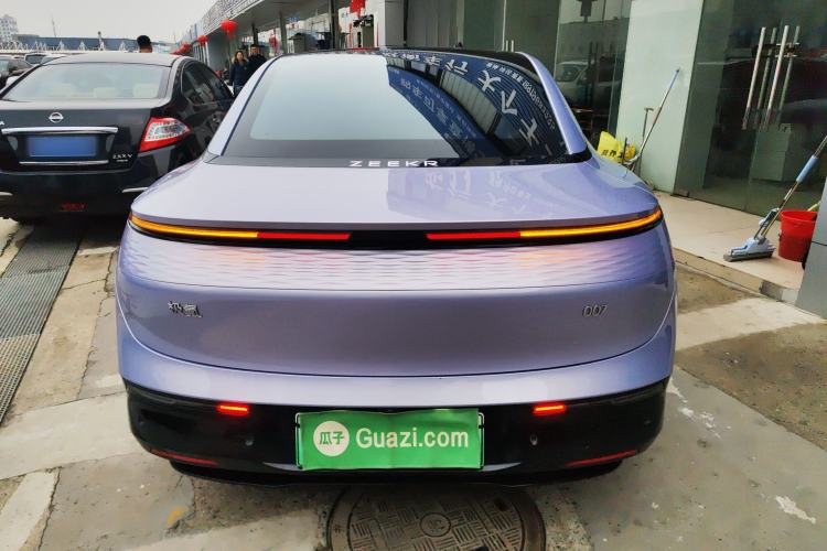Used Zeekr 007 2025 Four-Wheel Drive Intelligent Driving Version 75 kWh Rear