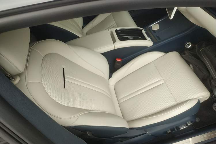 Used Zeekr 007 2025 Rear-Drive Intelligent Driving Version 75 kWh Right Front Seat