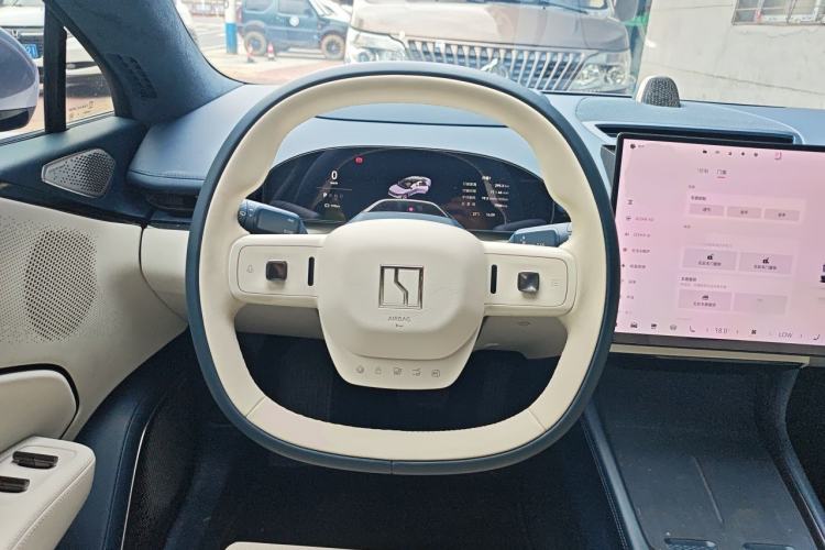 Used Zeekr 007 2025 Rear-Drive Intelligent Driving Version 75 kWh Steering Wheel
