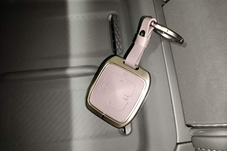 Used Zeekr 007 2025 Rear-Drive Intelligent Driving Version 75 kWh Vehicle Key