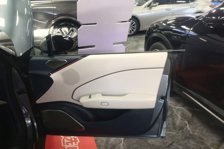 Used Zeekr 007 2025 Four-Wheel Drive Intelligent Driving Version 75 kWh Interior 5