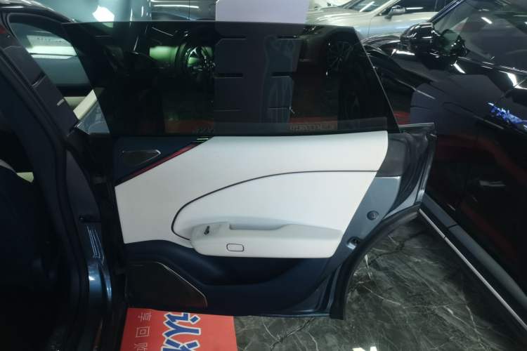 Used Zeekr 007 2025 Four-Wheel Drive Intelligent Driving Version 75 kWh Interior 6