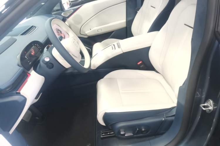 Used Zeekr 007 2025 Four-Wheel Drive Intelligent Driving Version 75 kWh Left Front Seat