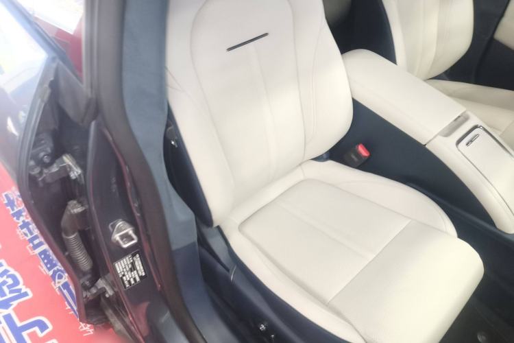 Used Zeekr 007 2025 Four-Wheel Drive Intelligent Driving Version 75 kWh Right Front Seat