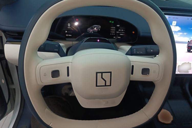 Used Zeekr 007 2025 Rear-Drive Intelligent Driving Version 75 kWh Steering Wheel