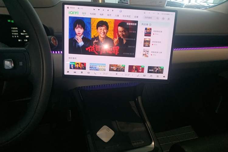 Used Zeekr 007 2025 Rear-Drive Intelligent Driving Version 75 kWh Audio And AC Panel
