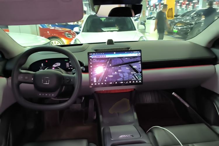 Used Zeekr 007 2025 Rear-Drive Intelligent Driving Version 75 kWh Center Console