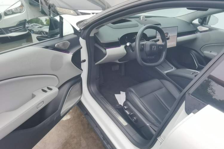 Used Zeekr 007 2025 Long-Range Rear-Wheel-Drive Intelligent Driving Version 100 kWh Driver Seat