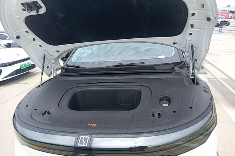 Used Zeekr 007 2025 Long-Range Rear-Wheel-Drive Intelligent Driving Version 100 kWh Engine Bay