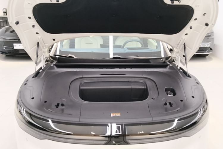 Used Zeekr 007 2025 Four-Wheel Drive Intelligent Driving Version 75 kWh Engine Bay