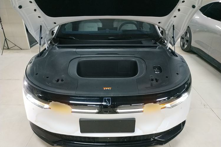 Used Zeekr 007 2025 Long-Range Rear-Wheel-Drive Intelligent Driving Version 100 kWh Engine Bay