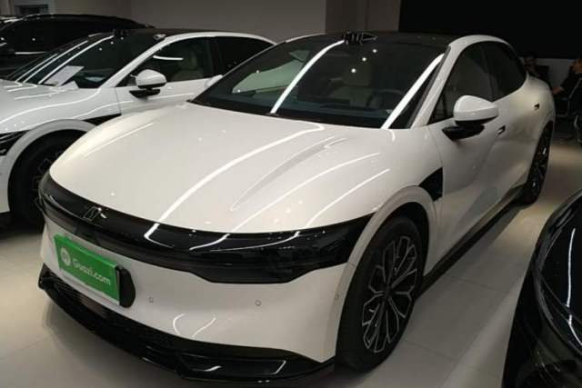 Used Zeekr 007 2025 Four-Wheel Drive Intelligent Driving Version 75 kWh