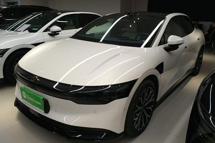Zeekr 007 2025 Four-Wheel Drive Intelligent Driving Version 75 kWh usata Guazi used car, China used car export, Used car for sale, Used  cars, Cheapest cars for sale
