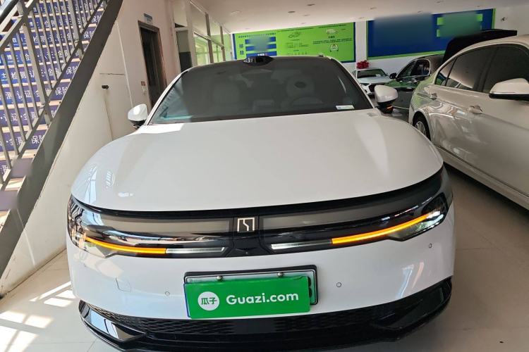 Used Zeekr 007 2025 Long-Range Rear-Wheel-Drive Intelligent Driving Version 100 kWh Exterior 1