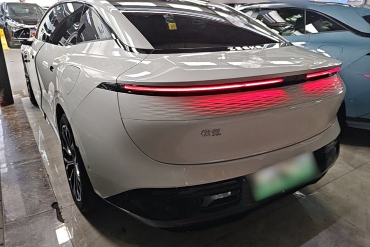 Used Zeekr 007 2025 Long-Range Rear-Wheel-Drive Intelligent Driving Version 100 kWh Exterior 2