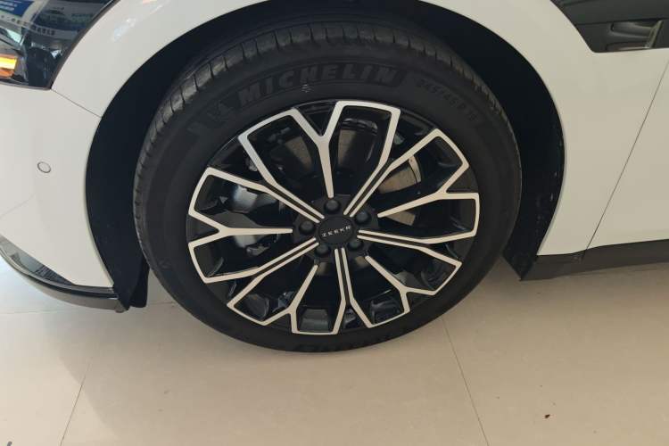 Used Zeekr 007 2025 Long-Range Rear-Wheel-Drive Intelligent Driving Version 100 kWh Exterior 7