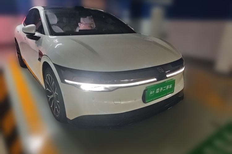 Used Zeekr 007 2025 Rear-Drive Intelligent Driving Version 75 kWh Front Right 45 Deg