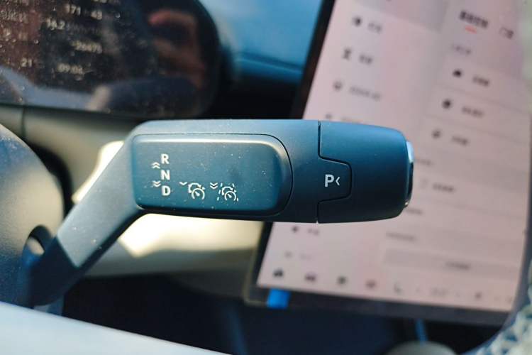 Used Zeekr 007 2025 Long-Range Rear-Wheel-Drive Intelligent Driving Version 100 kWh Gear Lever
