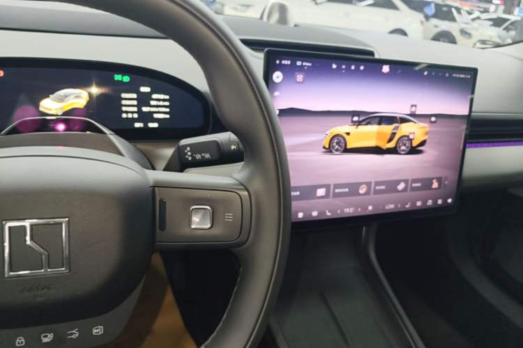 Used Zeekr 007 2025 Long-Range Rear-Wheel-Drive Intelligent Driving Version 100 kWh Gear Lever