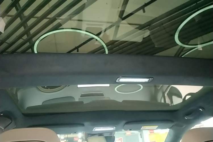 Used Zeekr 007 2025 Rear-Drive Intelligent Driving Version 75 kWh Headliner