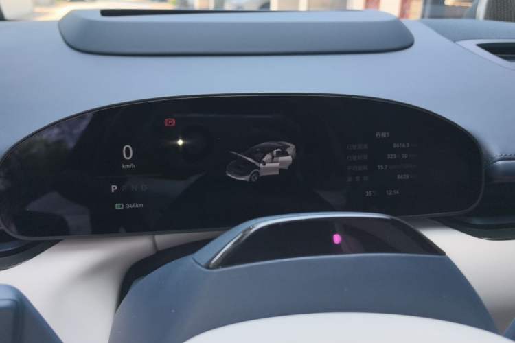 Used Zeekr 007 2025 Rear-Drive Intelligent Driving Version 75 kWh Instrument Cluster