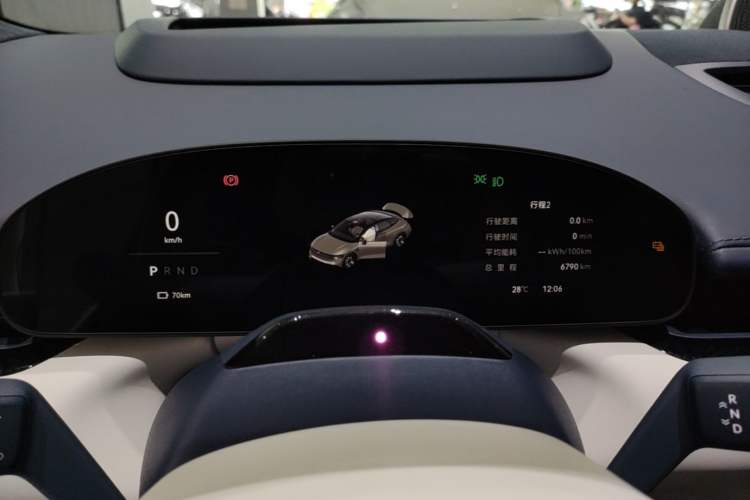 Used Zeekr 007 2025 Rear-Drive Intelligent Driving Version 75 kWh Instrument Cluster