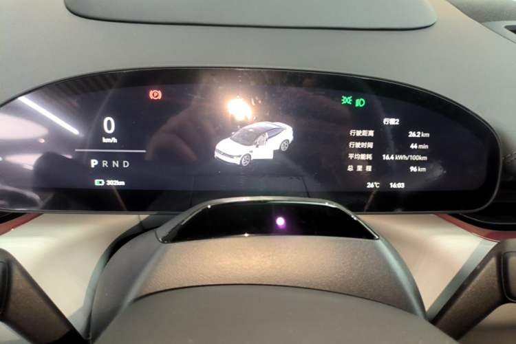 Used Zeekr 007 2025 Long-Range Rear-Wheel-Drive Intelligent Driving Version 100 kWh Instrument Cluster